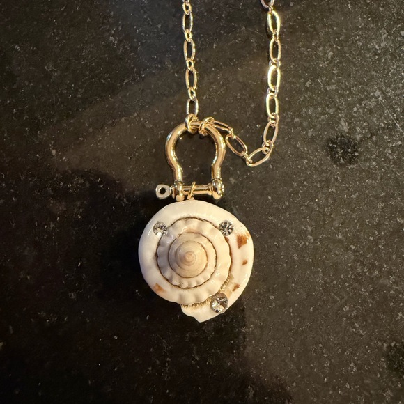 Anthropologie Gold and Cream Shell Pendant Necklace - Picture 3 of 5